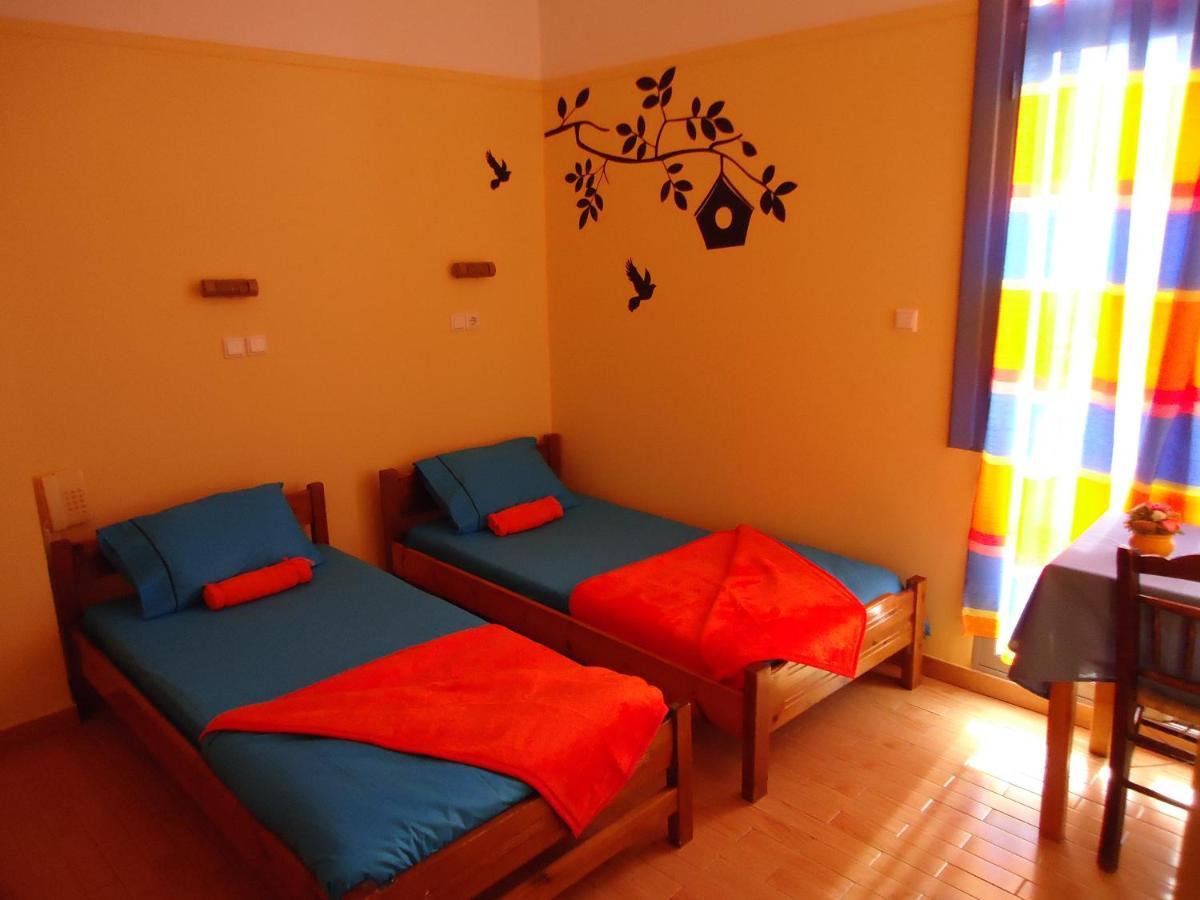 The Student & Travellers Hotel Atenas