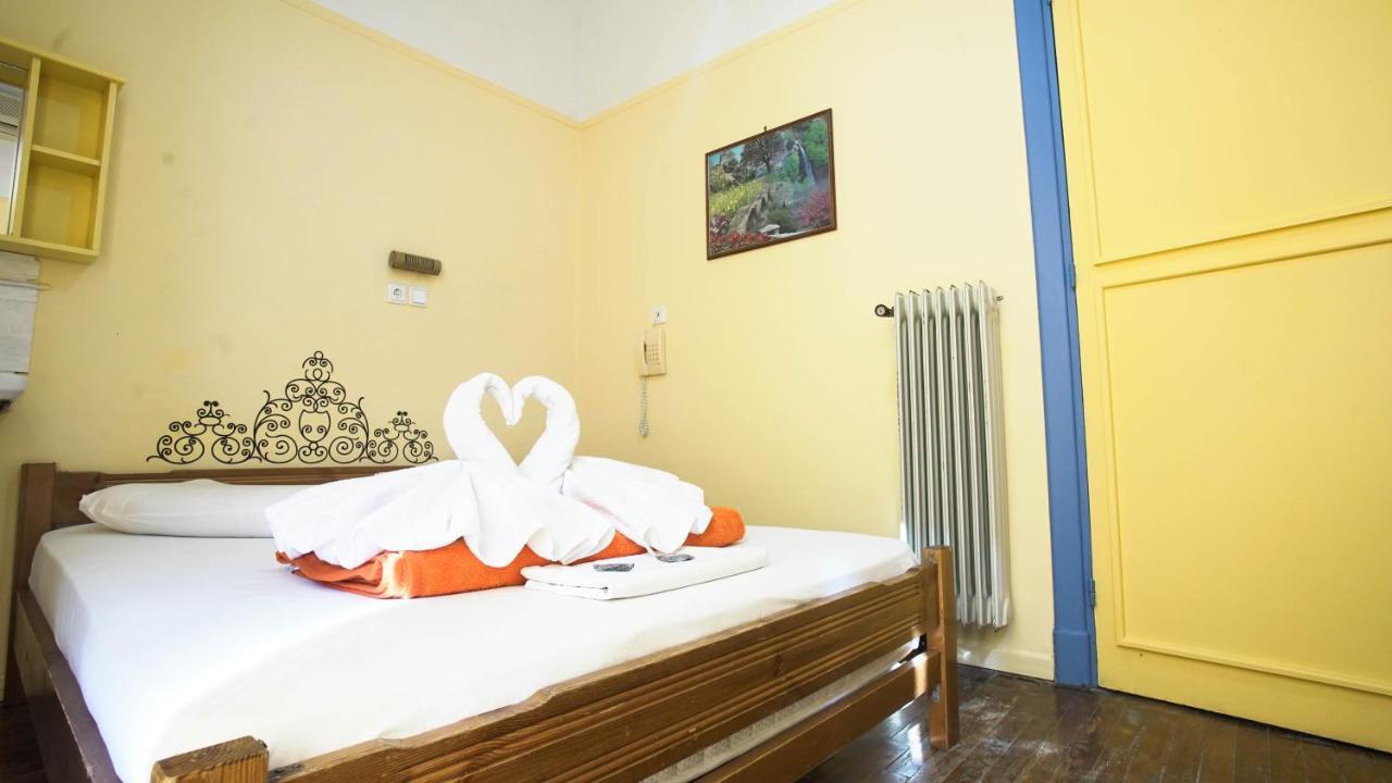 Hotel The Student & Travellers
